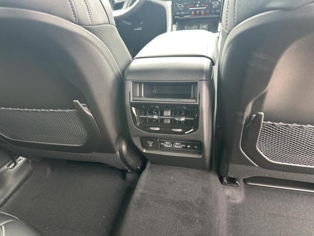 new 2025 Jeep Grand Cherokee car, priced at $44,858