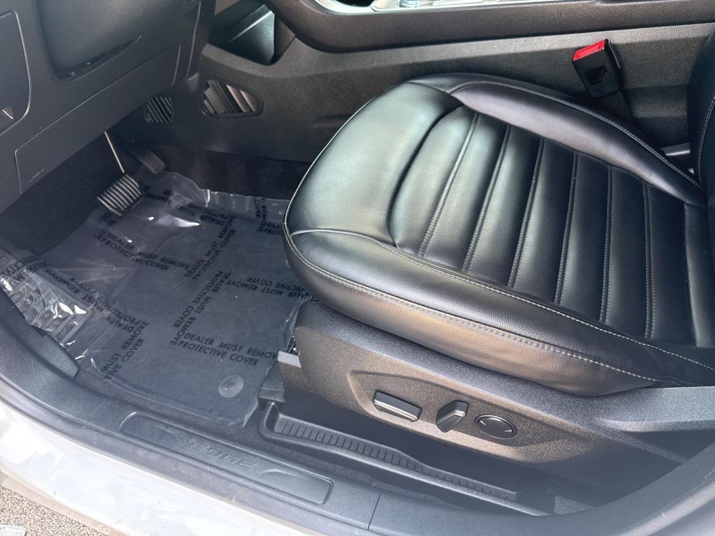 used 2023 Ford Edge car, priced at $22,858