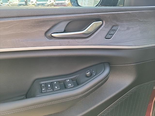 new 2025 Jeep Grand Cherokee L car, priced at $42,113