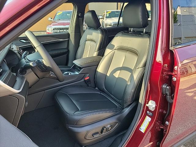 new 2025 Jeep Grand Cherokee L car, priced at $42,113