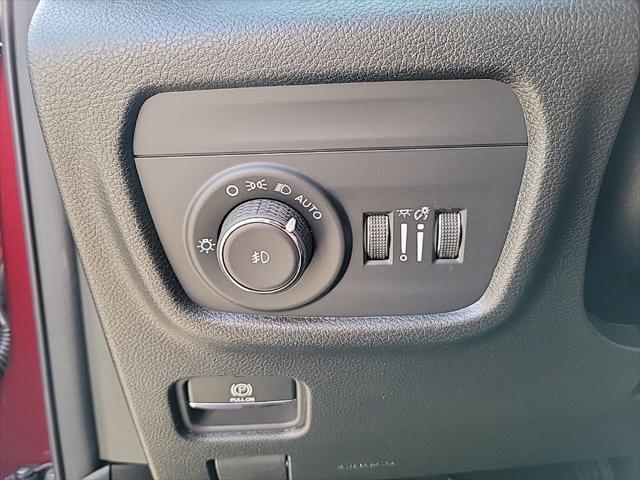 new 2025 Jeep Grand Cherokee L car, priced at $42,113