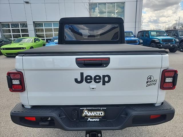 new 2024 Jeep Gladiator car, priced at $43,932