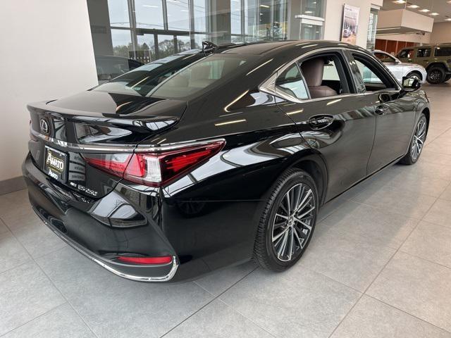 used 2022 Lexus ES 250 car, priced at $31,791