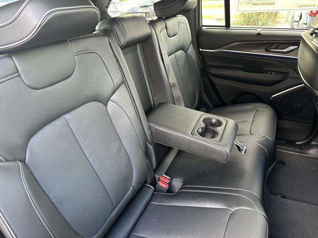 new 2025 Jeep Grand Cherokee car, priced at $61,115