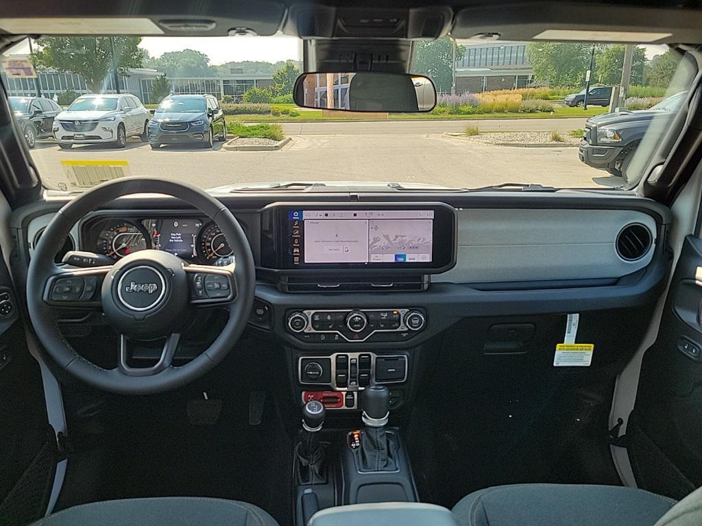 new 2025 Jeep Wrangler car, priced at $46,952