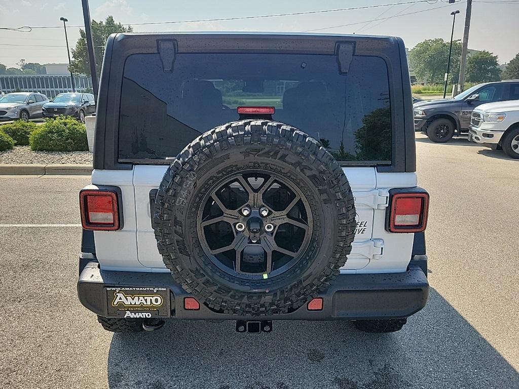 new 2025 Jeep Wrangler car, priced at $46,952
