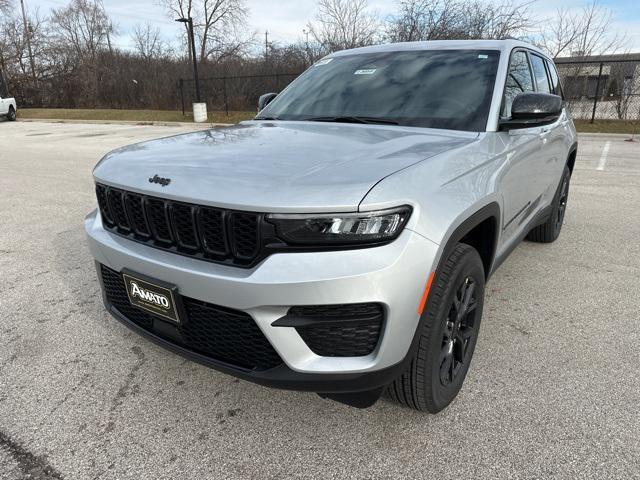 new 2025 Jeep Grand Cherokee car, priced at $42,777