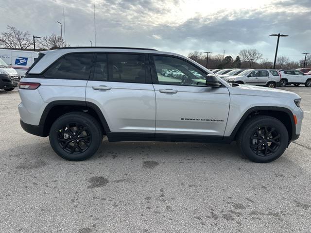 new 2025 Jeep Grand Cherokee car, priced at $42,777