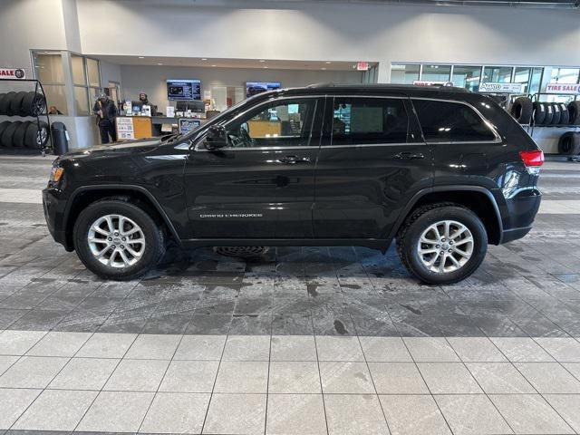 used 2015 Jeep Grand Cherokee car, priced at $16,911