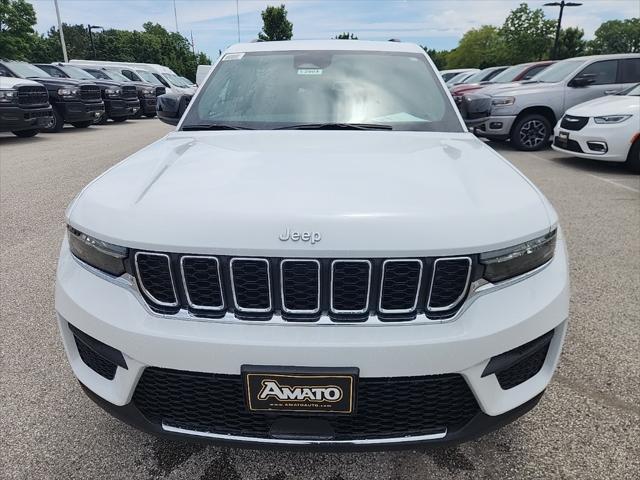 new 2024 Jeep Grand Cherokee car, priced at $35,449