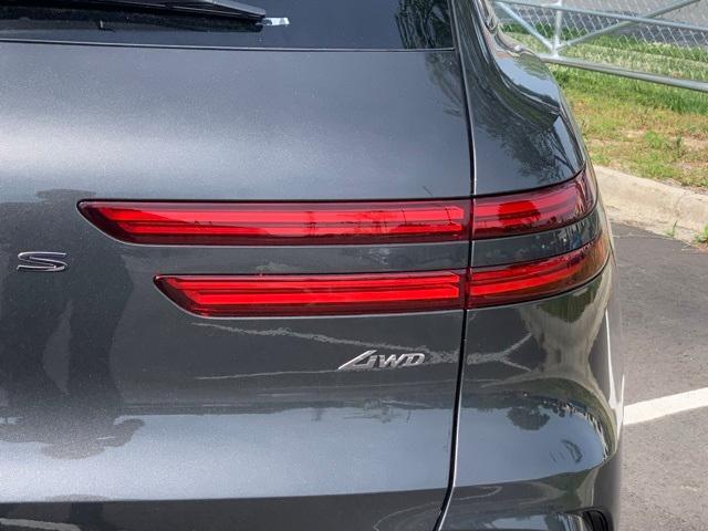 new 2026 Genesis GV70 car