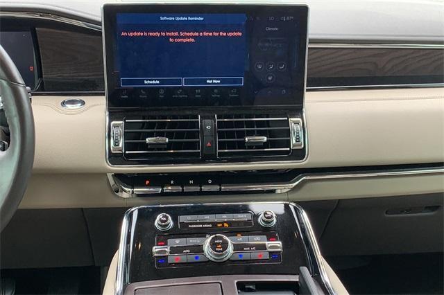 used 2024 Lincoln Navigator L car, priced at $73,000