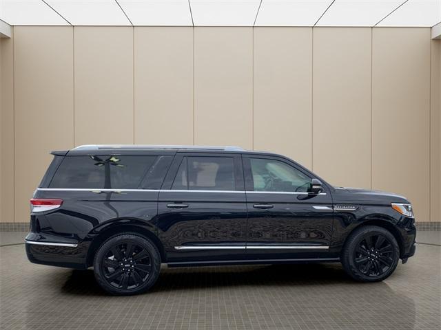 used 2024 Lincoln Navigator L car, priced at $73,000