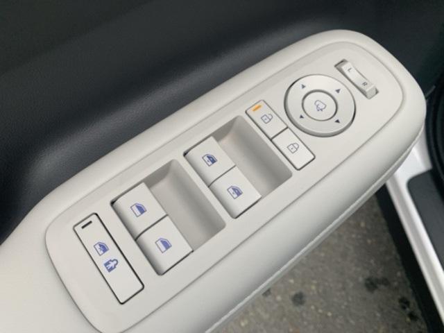 new 2025 Hyundai SANTA FE HEV car, priced at $44,131