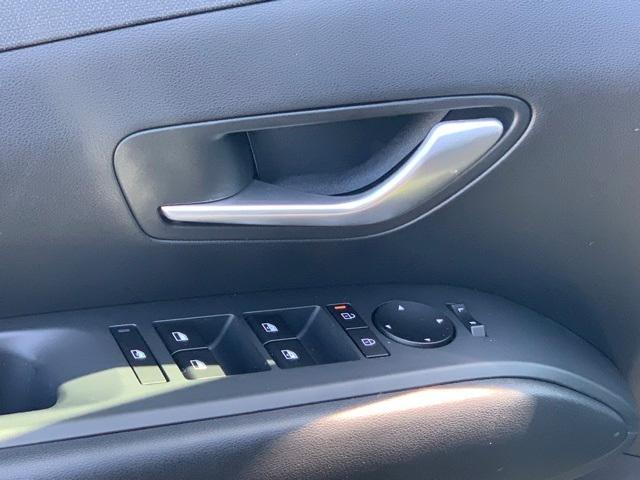 new 2025 Hyundai TUCSON Hybrid car, priced at $36,212