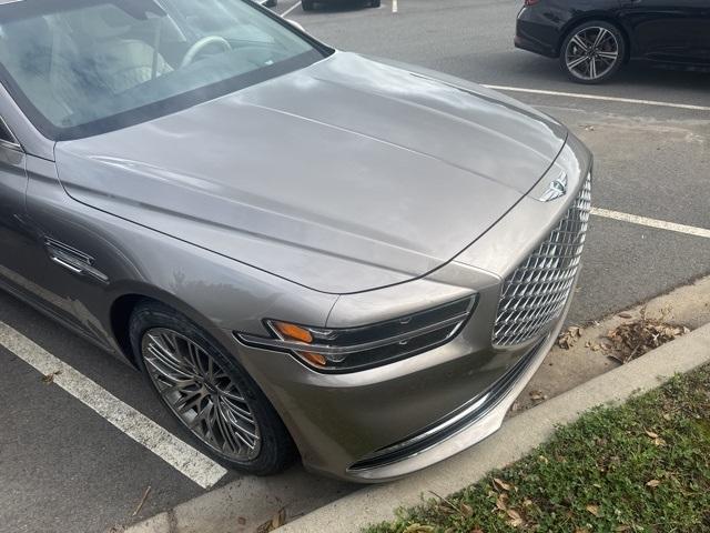 used 2021 Genesis G90 car, priced at $42,000