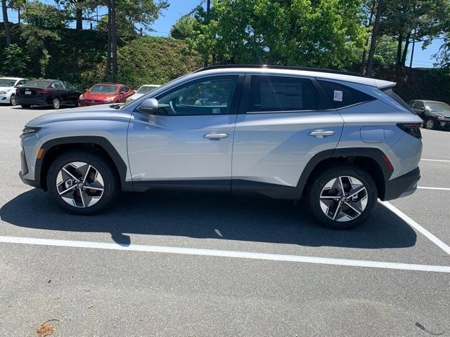 new 2025 Hyundai TUCSON Hybrid car, priced at $36,212