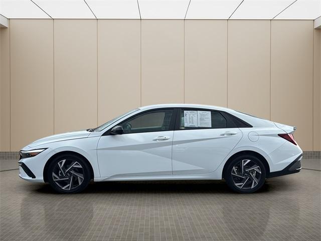 used 2025 Hyundai Elantra car, priced at $23,221