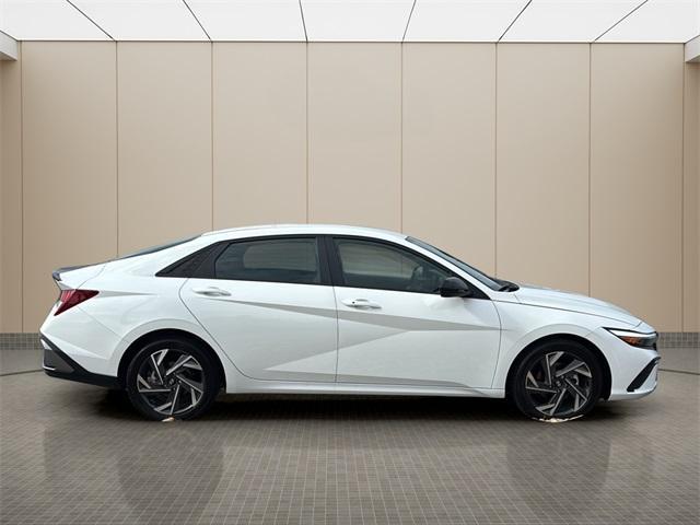used 2025 Hyundai Elantra car, priced at $23,221