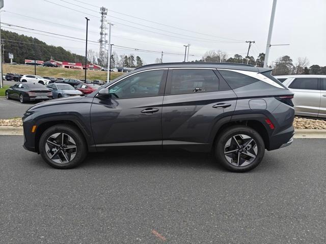 new 2025 Hyundai TUCSON Hybrid car, priced at $37,045