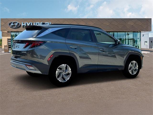 new 2025 Hyundai TUCSON Hybrid car, priced at $31,845