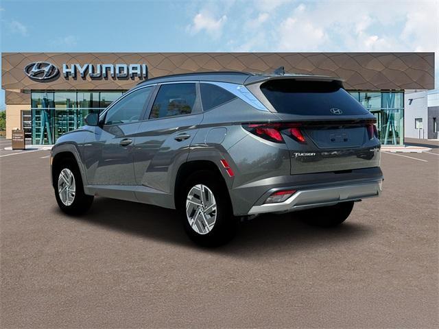 new 2025 Hyundai TUCSON Hybrid car, priced at $31,845