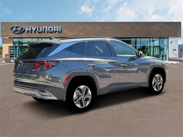 new 2026 Hyundai TUCSON Hybrid car, priced at $33,576