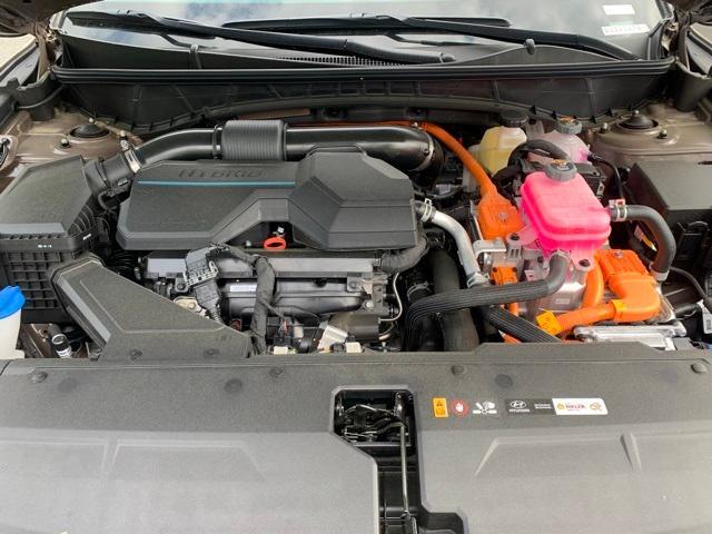 new 2025 Hyundai TUCSON Hybrid car, priced at $36,314