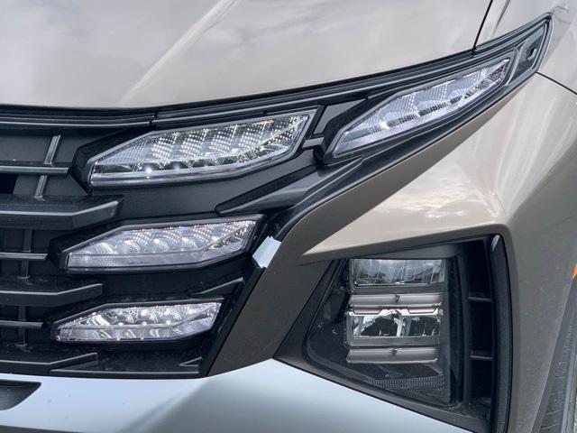 new 2025 Hyundai TUCSON Hybrid car, priced at $36,314