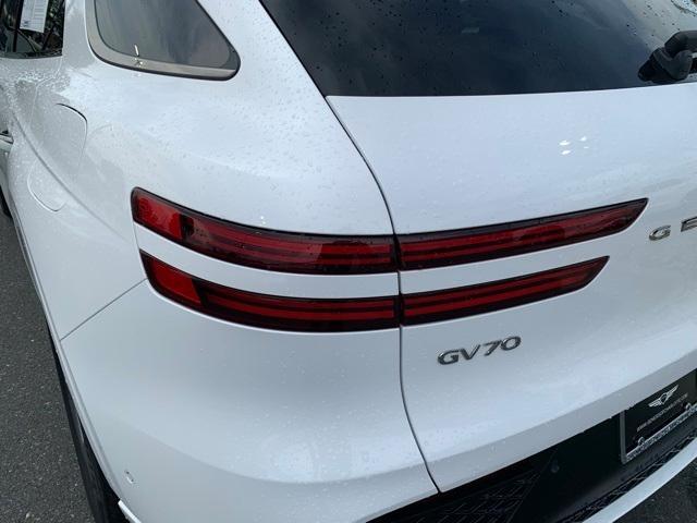used 2022 Genesis GV70 car, priced at $40,542