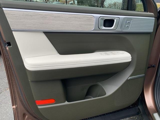 new 2025 Hyundai Santa Fe car, priced at $45,939