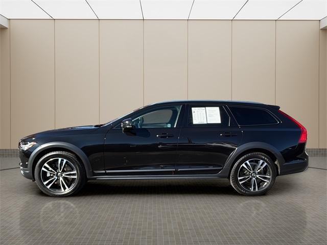 used 2018 Volvo V90 Cross Country car, priced at $23,000