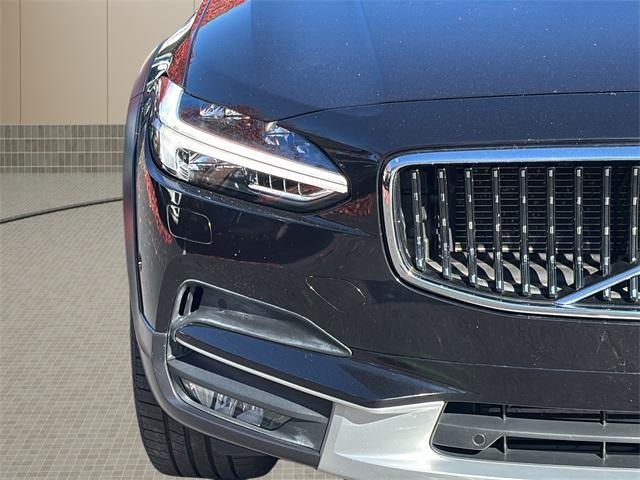 used 2018 Volvo V90 Cross Country car, priced at $23,000
