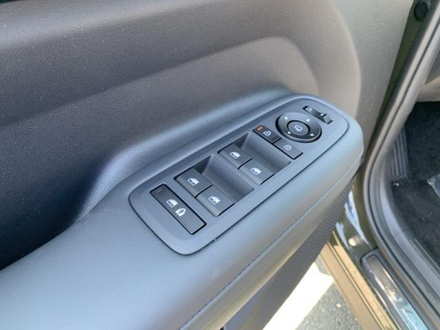 new 2025 Hyundai SANTA FE HEV car, priced at $49,184