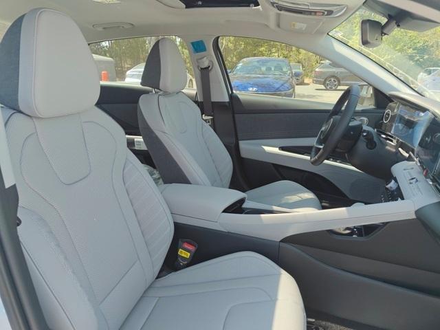 new 2025 Hyundai Elantra car, priced at $26,268