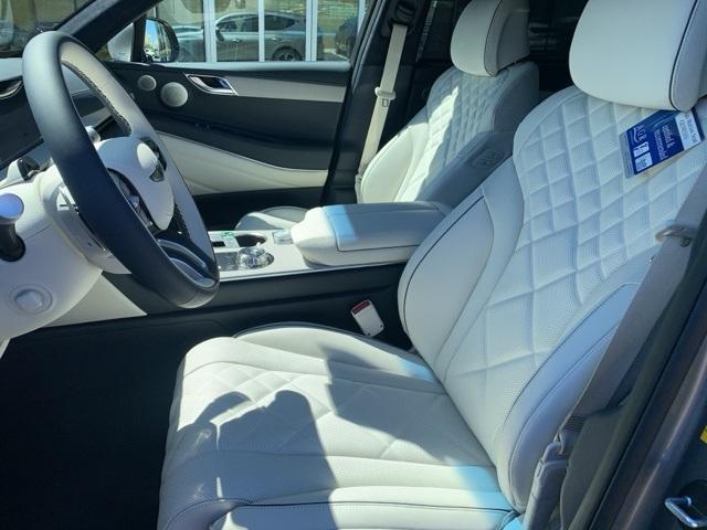 new 2025 Genesis GV80 car, priced at $82,520
