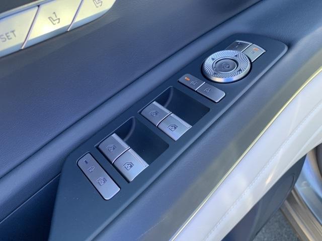 new 2025 Genesis GV80 car, priced at $82,520