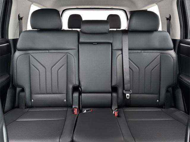 new 2026 Hyundai SANTA FE HEV car, priced at $37,032