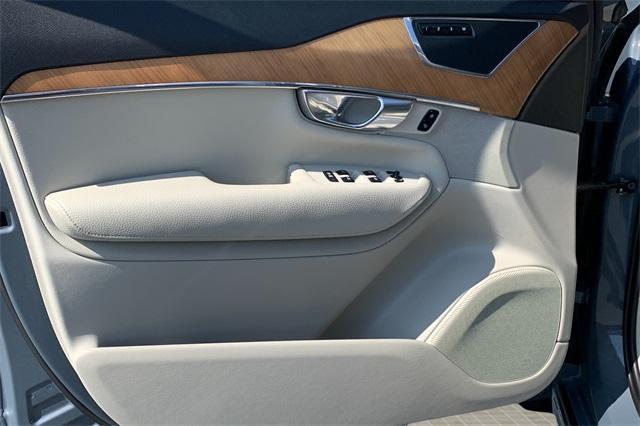 used 2021 Volvo XC90 Recharge Plug-In Hybrid car, priced at $31,778