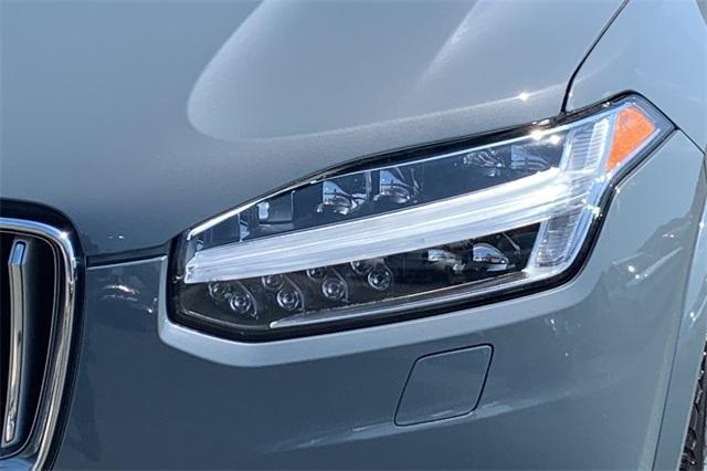 used 2021 Volvo XC90 Recharge Plug-In Hybrid car, priced at $31,778