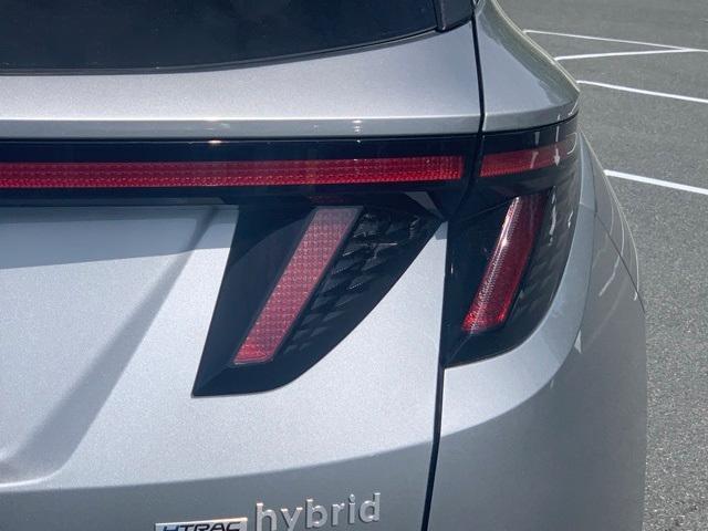 new 2025 Hyundai TUCSON Hybrid car, priced at $36,314
