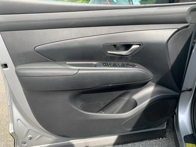 new 2025 Hyundai TUCSON Hybrid car, priced at $36,314