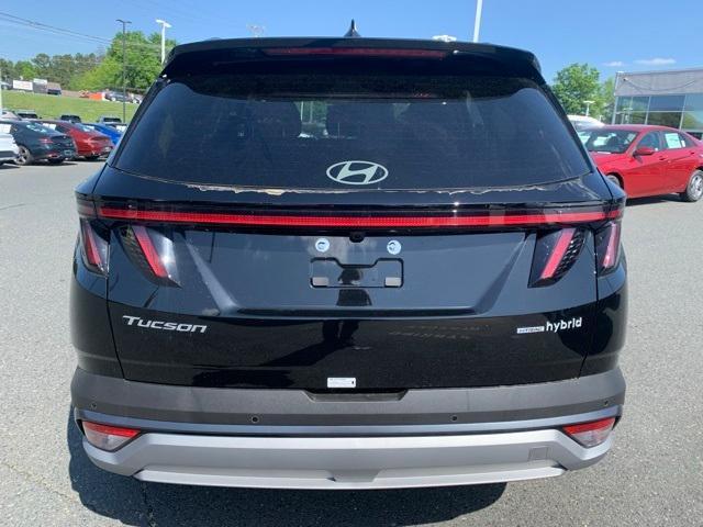 new 2025 Hyundai TUCSON Hybrid car, priced at $41,004
