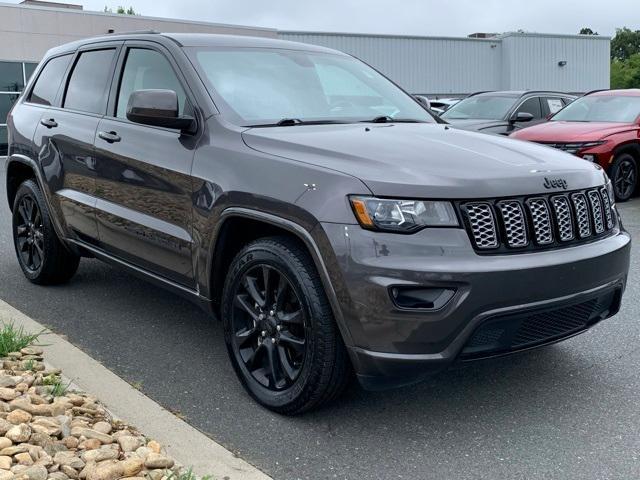 used 2020 Jeep Grand Cherokee car, priced at $24,447