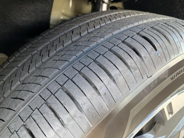 new 2025 Hyundai TUCSON Hybrid car, priced at $34,462