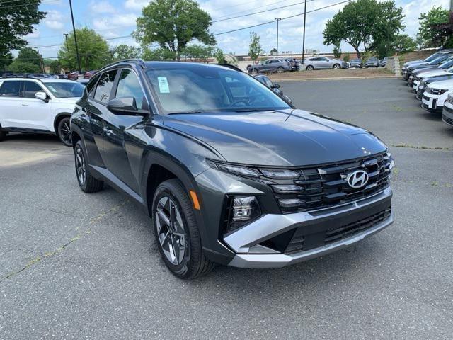 new 2025 Hyundai TUCSON Hybrid car, priced at $34,462