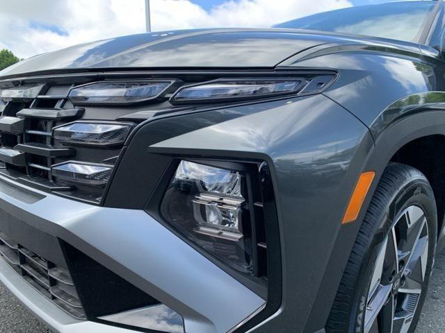 new 2025 Hyundai TUCSON Hybrid car, priced at $34,462