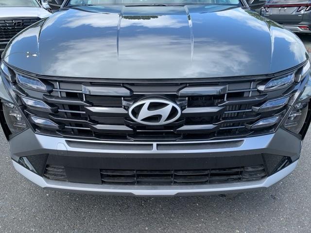 new 2025 Hyundai TUCSON Hybrid car, priced at $36,212