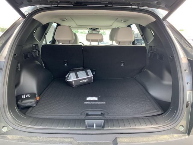 new 2025 Hyundai TUCSON Hybrid car, priced at $34,462