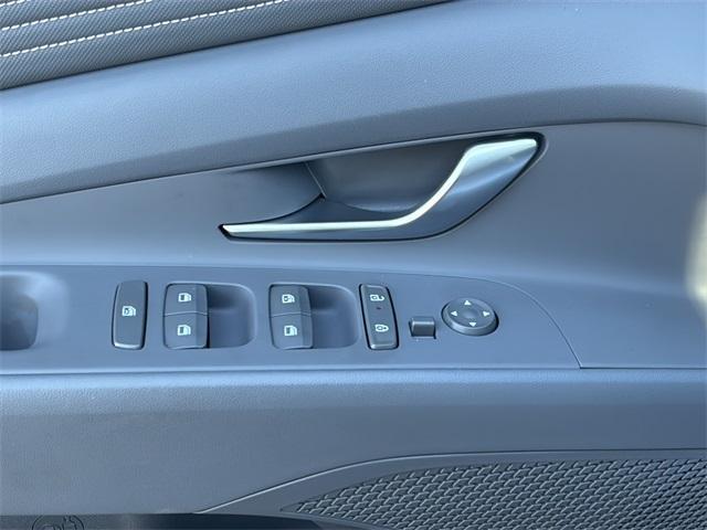 used 2025 Hyundai Elantra car, priced at $20,600